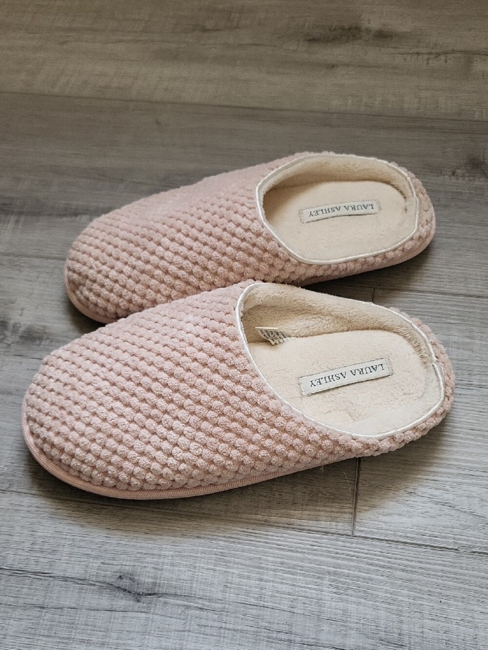 Laura Ashley Blush Quilted Slip-On Women's Slippers